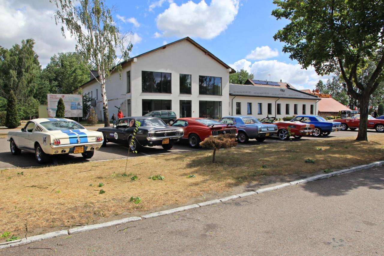 Gosciniec Pod Zaglami Bed & Breakfast Skoki Duze Exterior photo