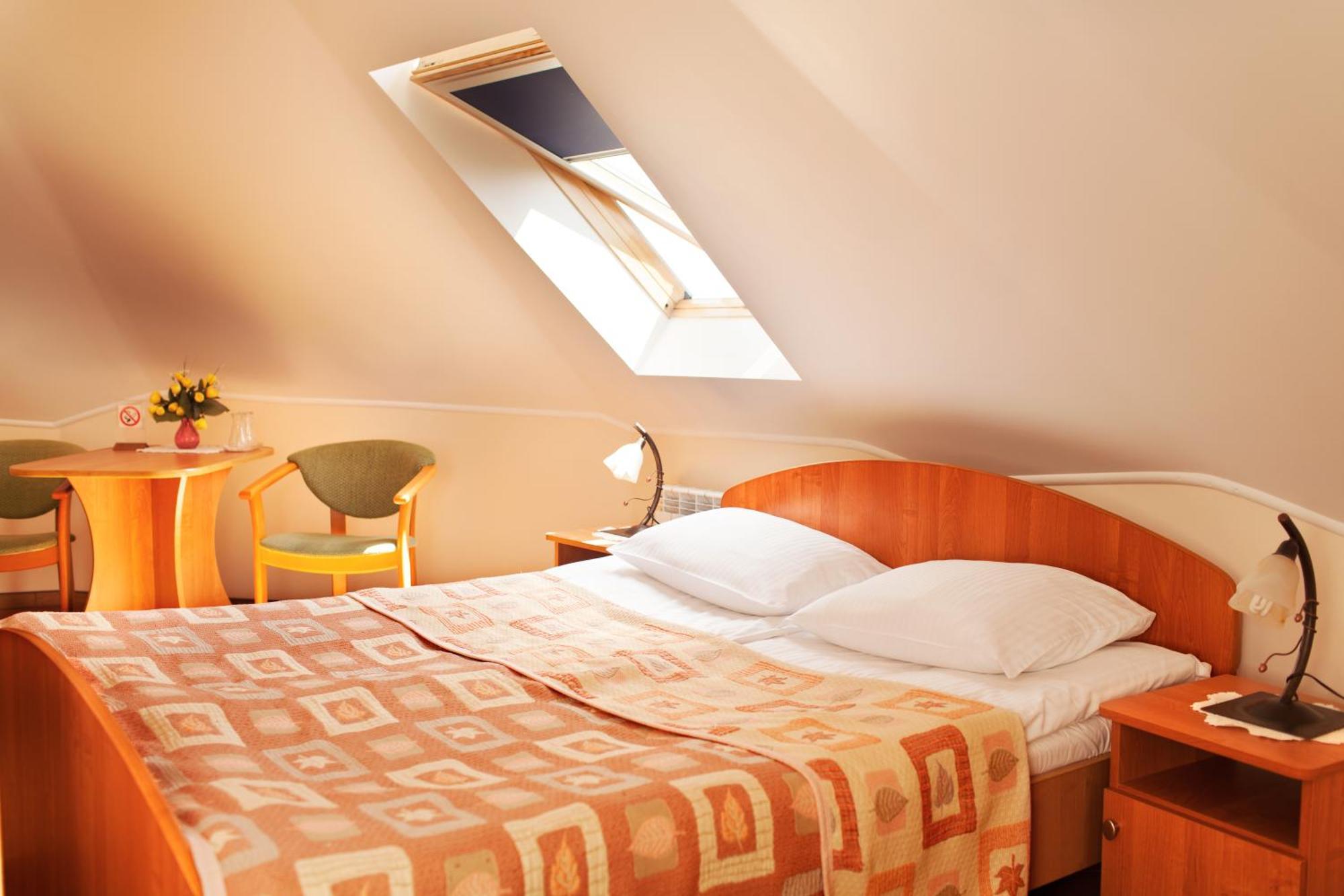 Gosciniec Pod Zaglami Bed & Breakfast Skoki Duze Room photo