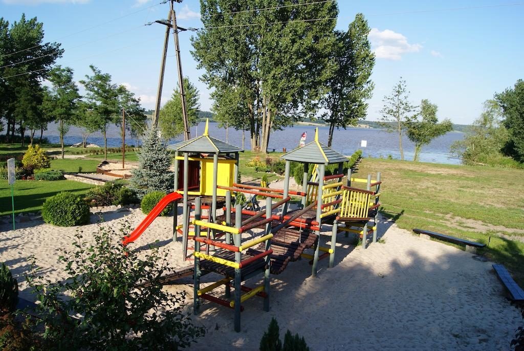Gosciniec Pod Zaglami Bed & Breakfast Skoki Duze Exterior photo